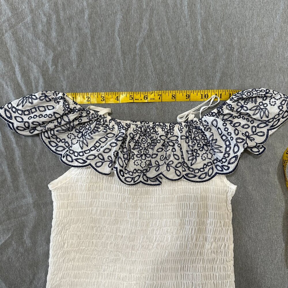 Embroidered Off Shoulder/Adjustable Strap Ruched Halter Top - Picture 11 of 14